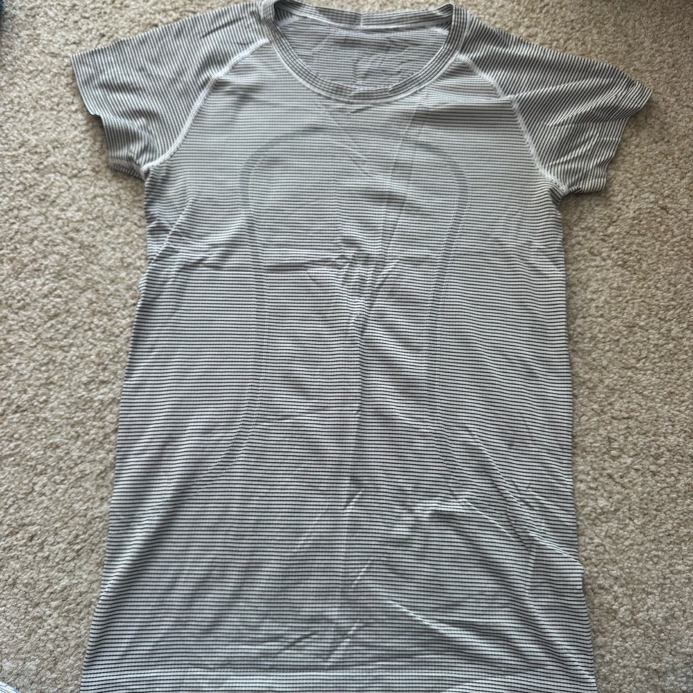 Lululemon Swiftly Tech Short-Sleeve Shirt